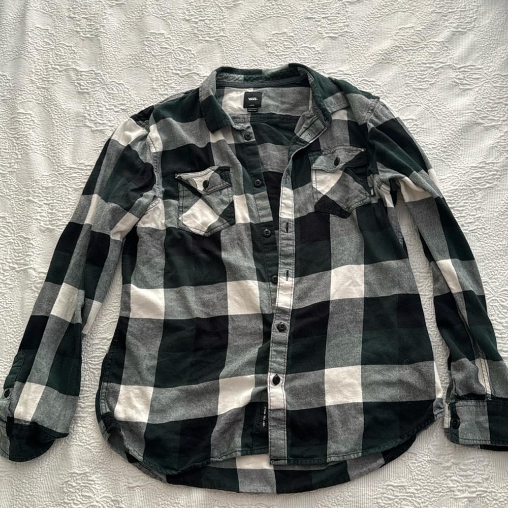 VANS BOX FLANNEL LONG SLEEVE BUTTONDOWN SHIRT